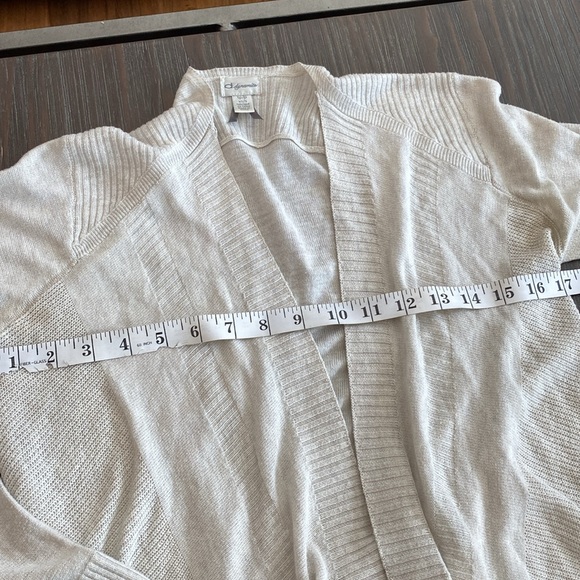 Dynamite wrap in lovely cream Colour in size extra small. - Picture 5 of 7